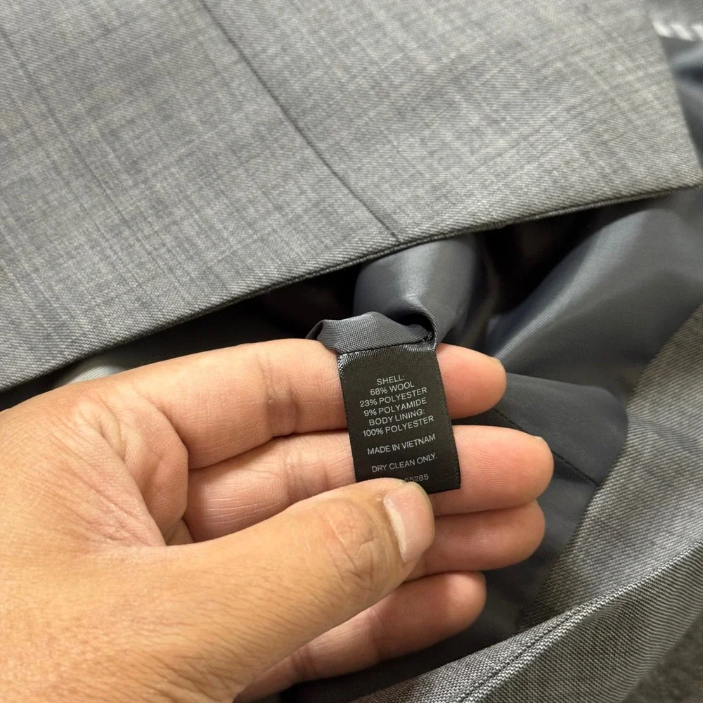 NEW Express Mens Suit Vest Light Gray Wool Blend Formal Waistcoat Small